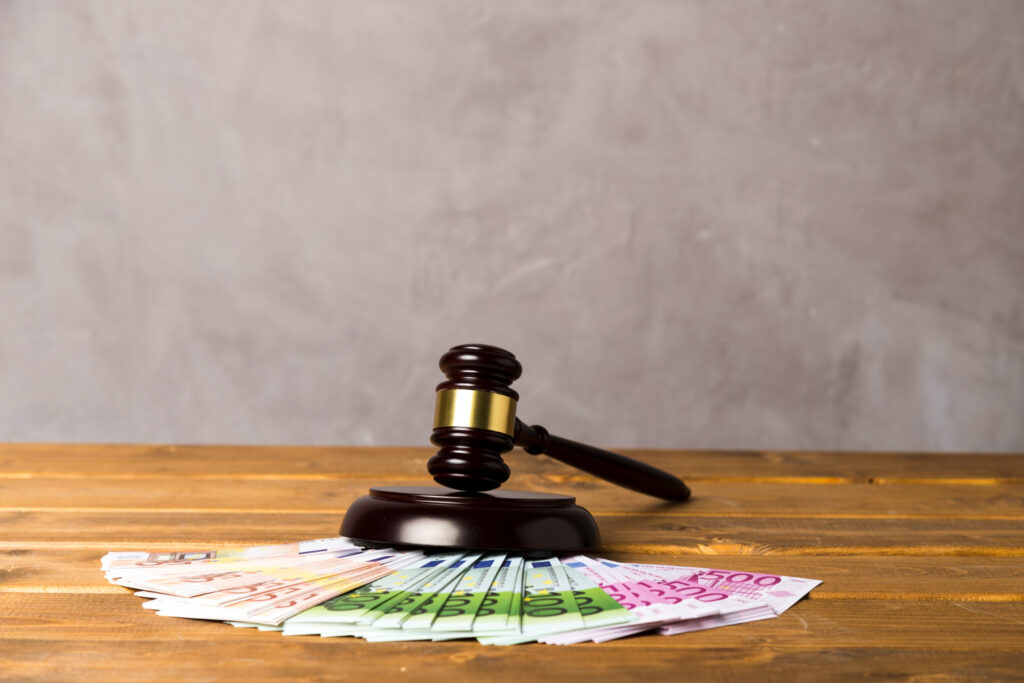 how much spousal maintenance can I claim after divorce UK